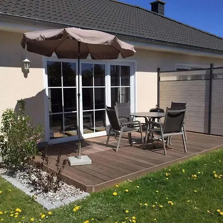 Holiday home Boddensurfer 2b Comfortable Pruchten